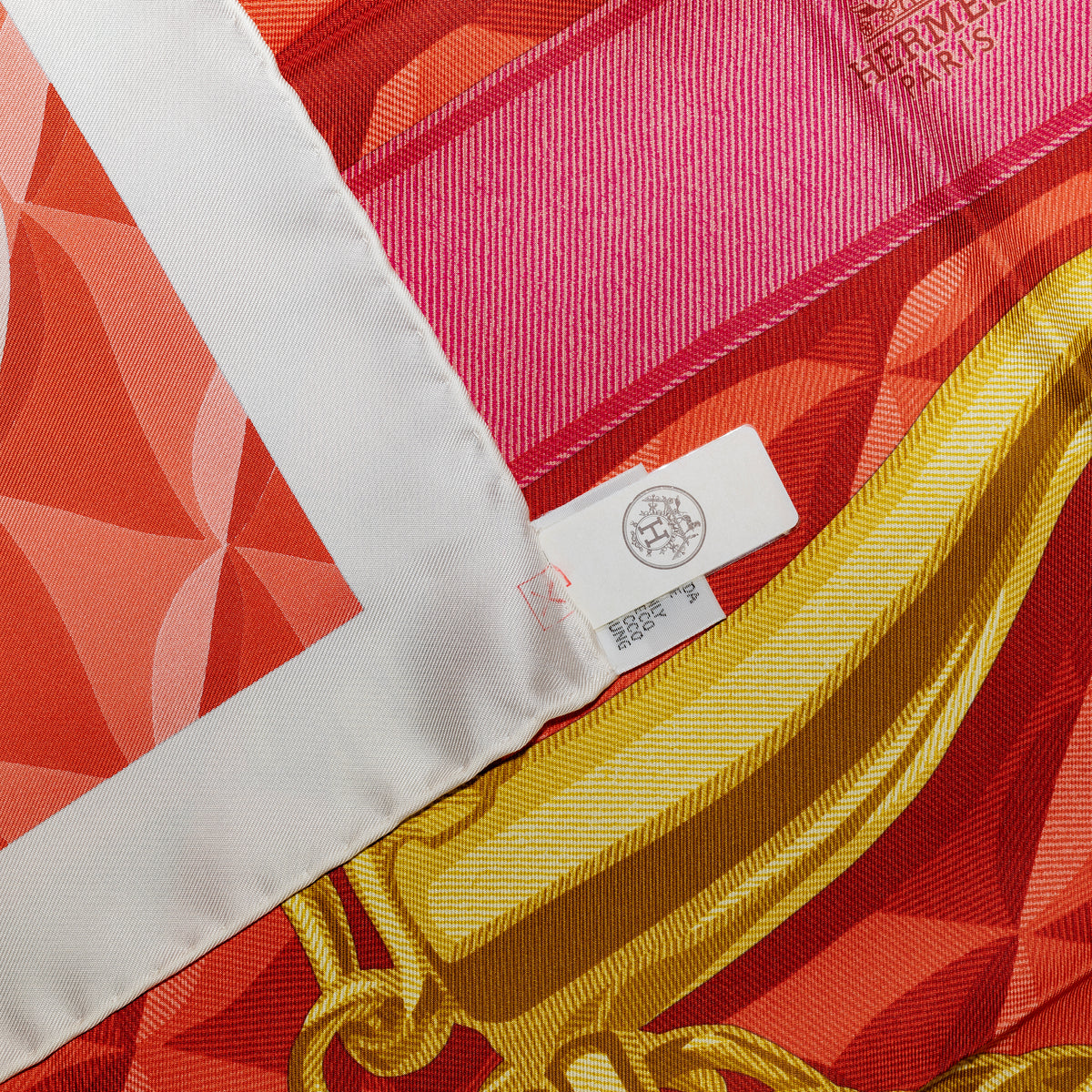 Hermès Silk Scarf Beauté Composée - Gris Perle Rouge Mordoré - NWSTS - 2609301934