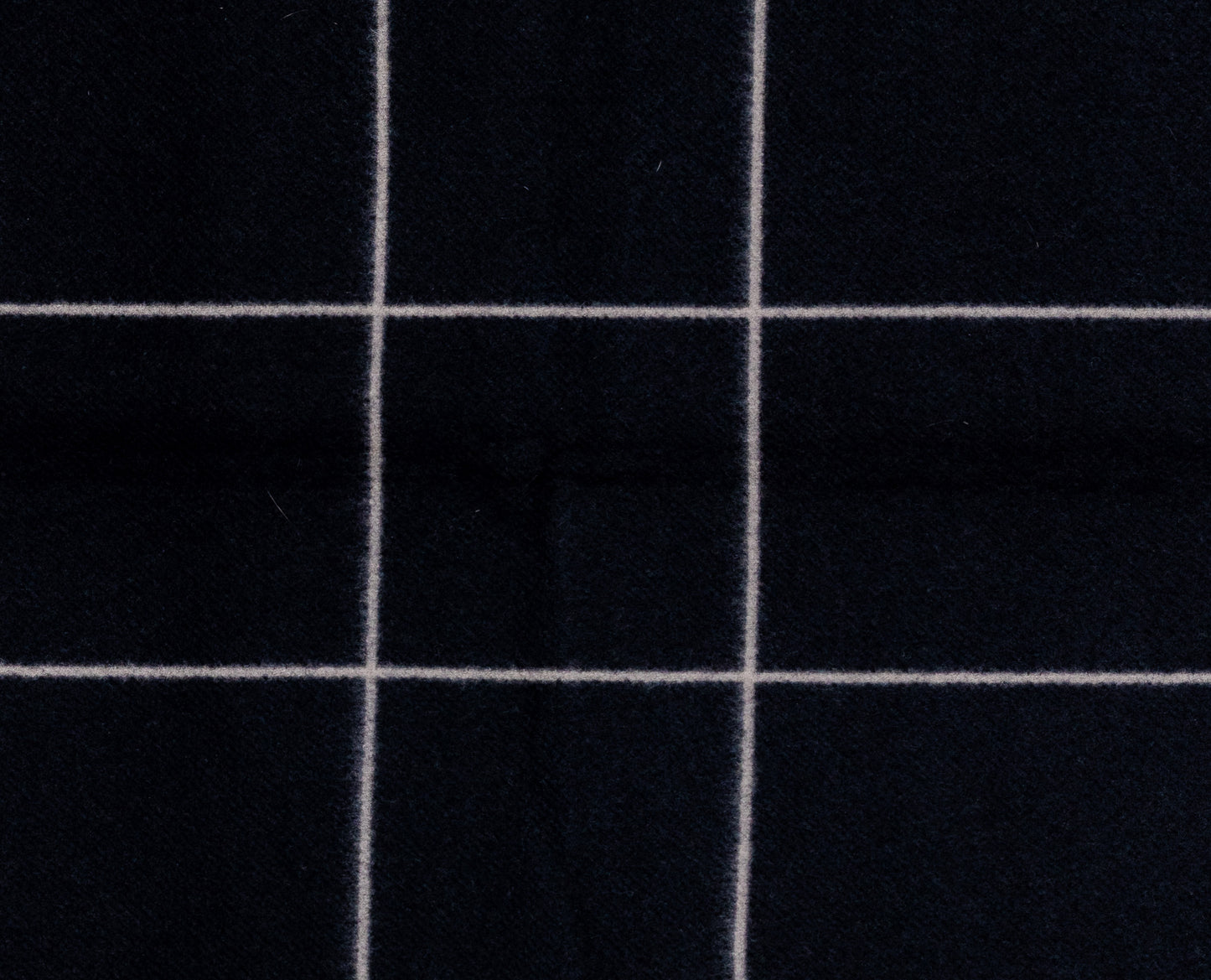 Hermès Throw Plaid Blanket Avalon III Throw Blanket Plaid - Noir Écru Gris - NWCT - 2504181300