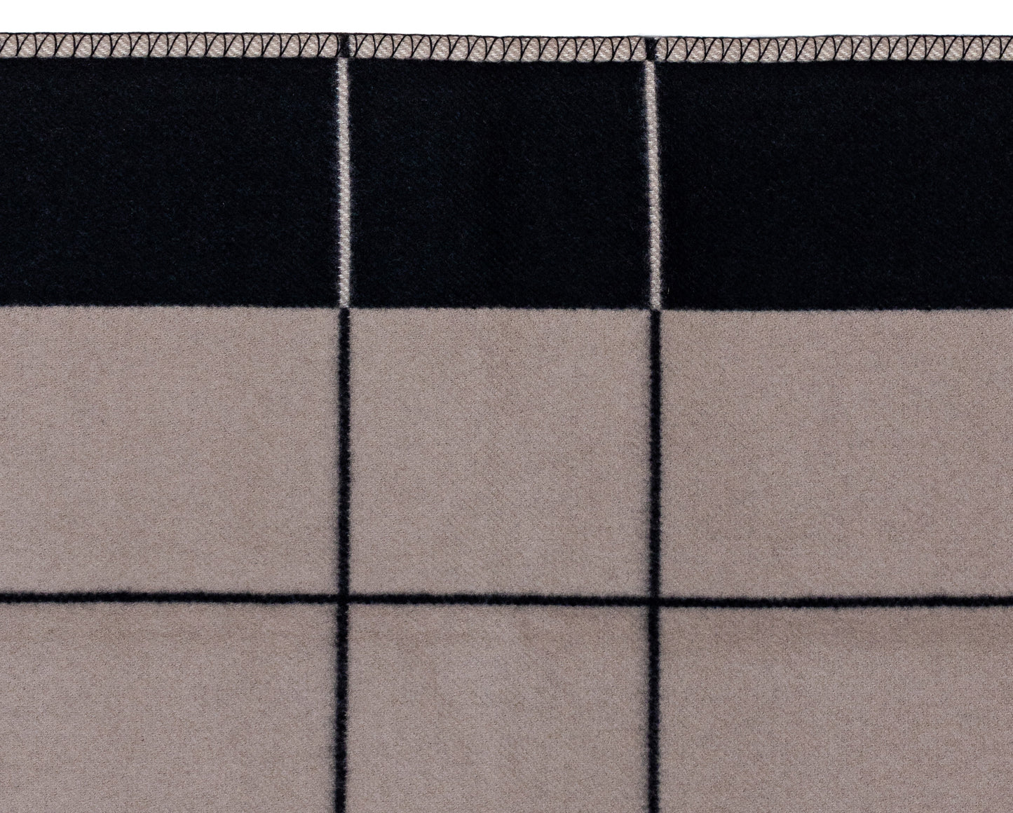 Hermès Throw Plaid Blanket Avalon III Throw Blanket Plaid - Noir Écru Gris - NWCT - 2504181300