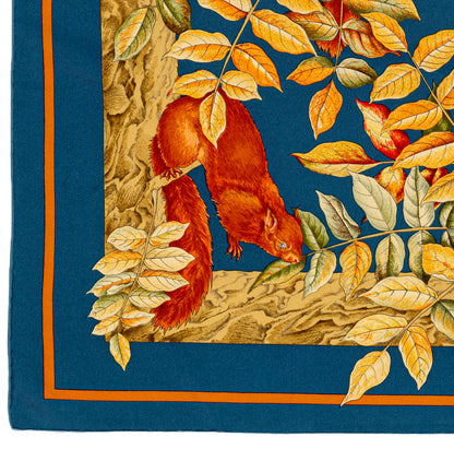 Hermes Scarf Casse Noisette – Bleu pétrole Marron Vert – Mint Care Tag