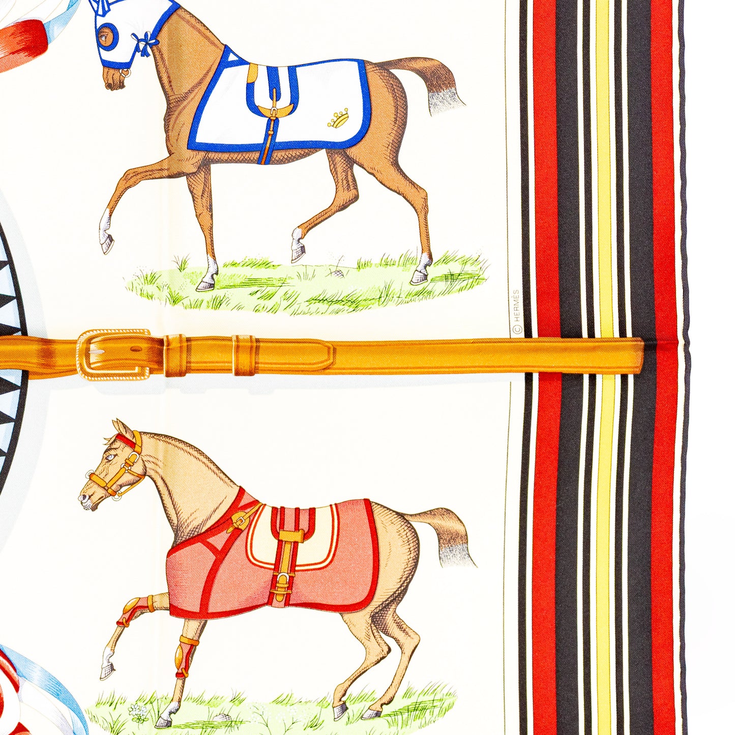 Hermes Scarf 90 Couvertures et Tenues de Jour - Creme Rouge Bleu - NWST - 2601291059