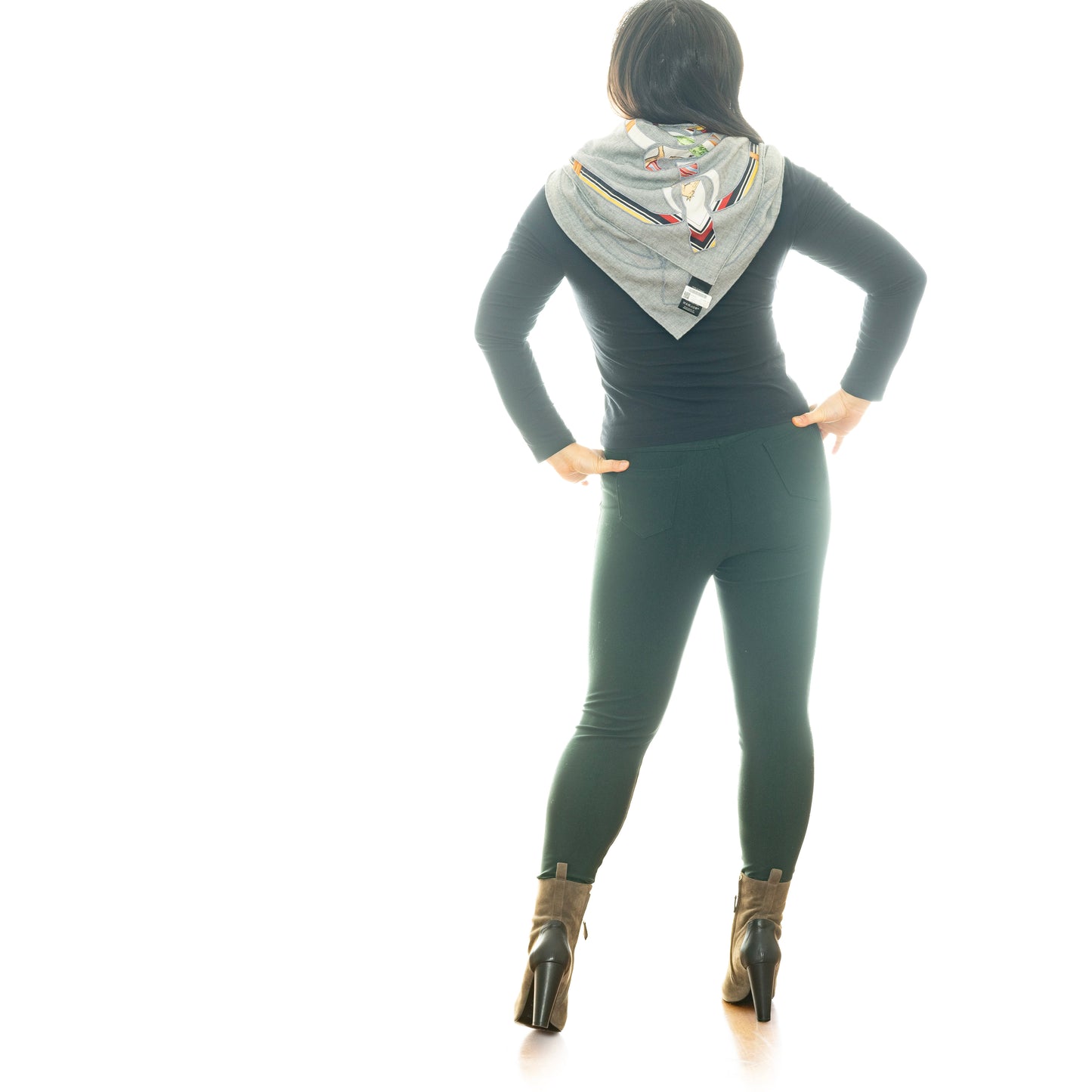 Eperons d'Or et Couvertures et Tenues de Jour - CS90 - Gris Fonce Claire - Ornementation - NWST - 2607011301