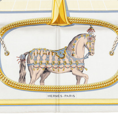 Hermes Silk Scarf Grand Apparat – Crème – Or – NWST - 2508161705