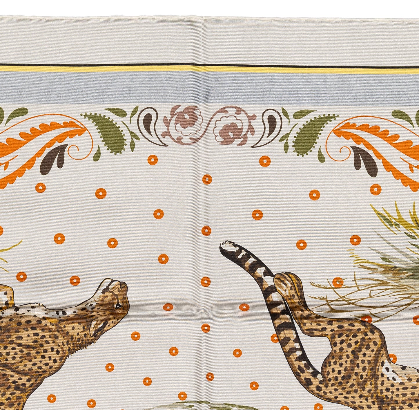 Hermes Silk Scarf Guepards Bandana - Double Face - Gris Perle Orange - NWSTS - 2604131904