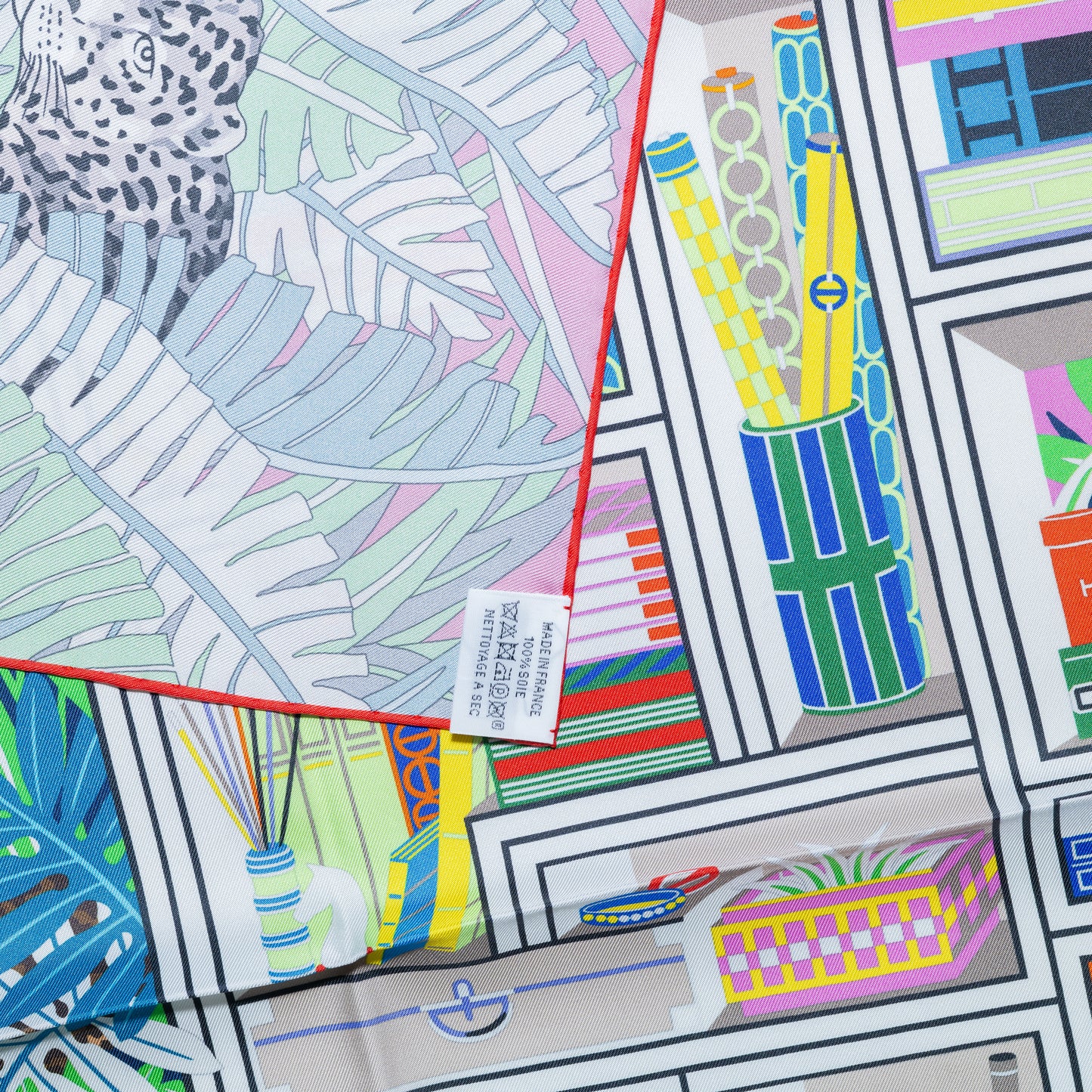 Hermes Scarf 90 Les Douze Léopards – Double Sided – Rose Bonbon Vert Vif Jaune – NWCTS – 2504281956