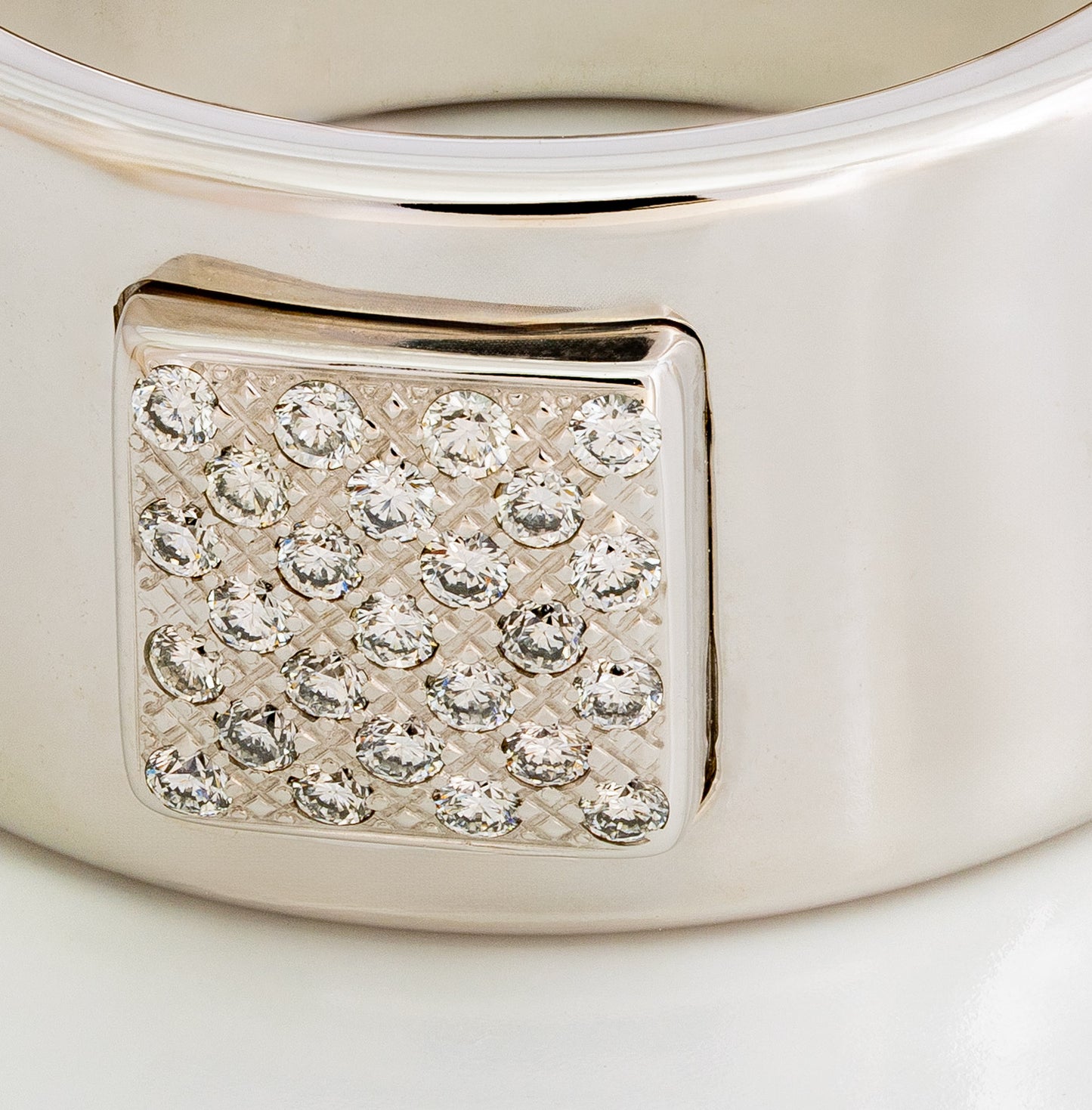 Hermès Paname GM Rigide Ring – 18K White Gold – Diamonds (5 stones / 0.66 ct) - 2512251102