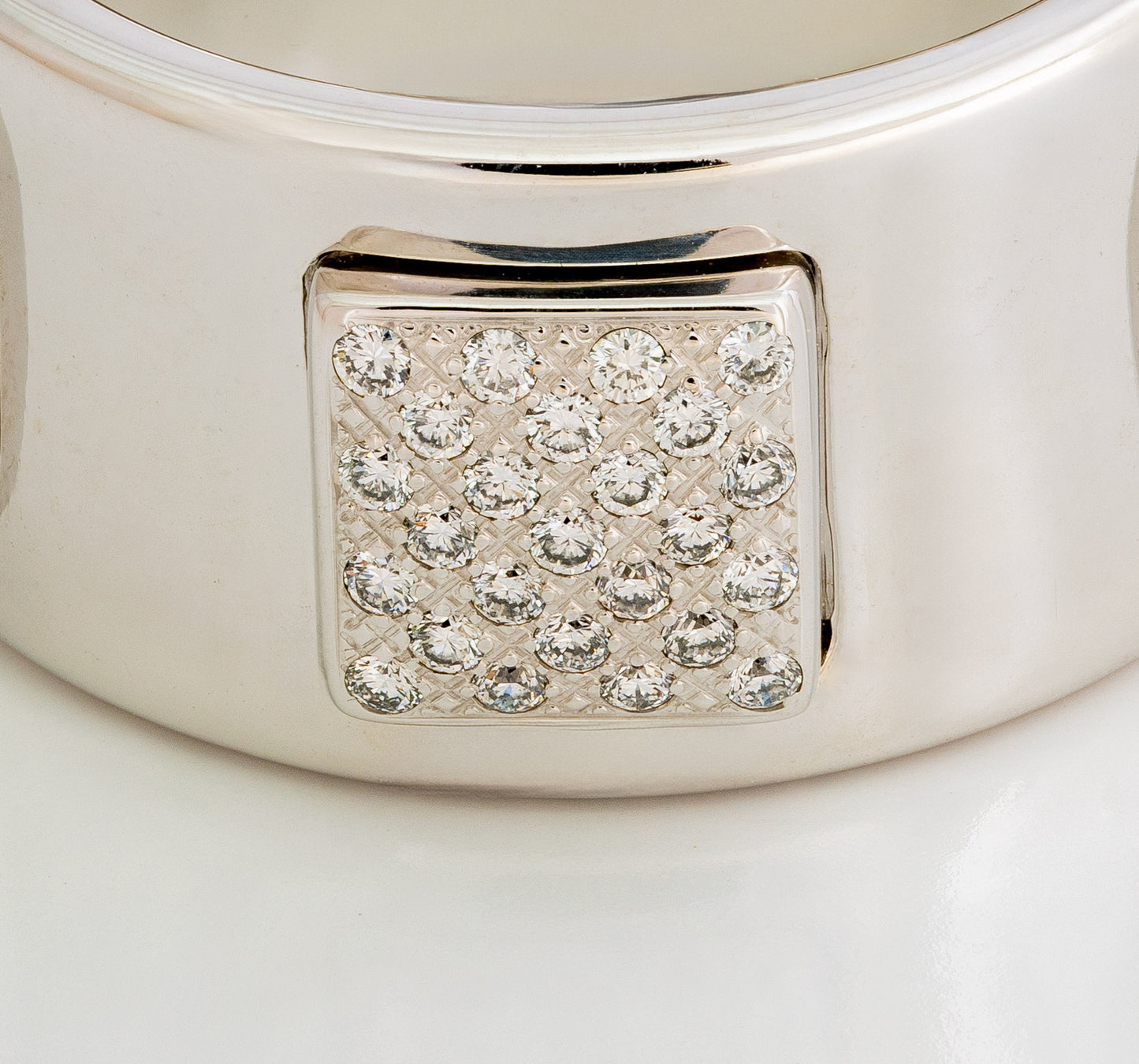 Hermès Paname GM Rigide Ring – 18K White Gold – Diamonds (5 stones / 0.66 ct) - 2512251102