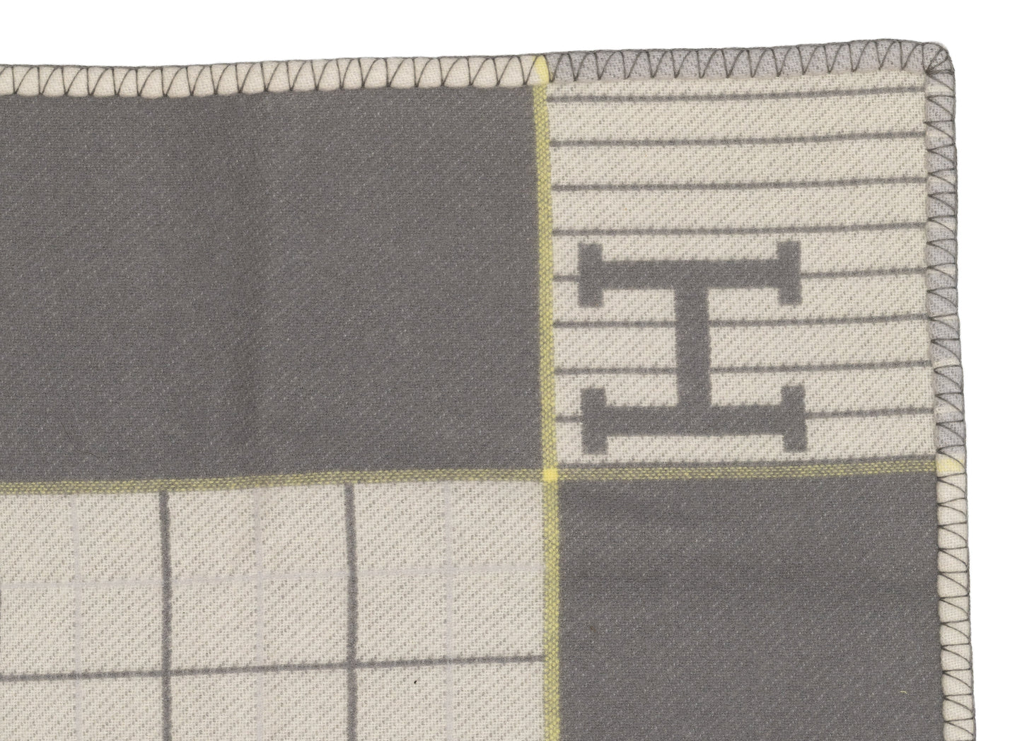 Hermes Plaid Avalon Cabriole Baby Blanket – 135x95cm - Gris Perle – New - 2606131752