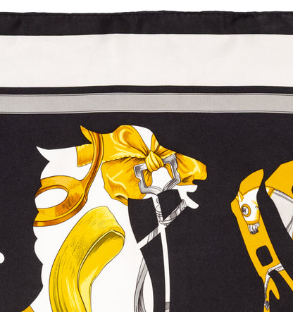 Hermes Scarf 90 Tout En Carré - Noir Ivoire Excellent Condition Care tag