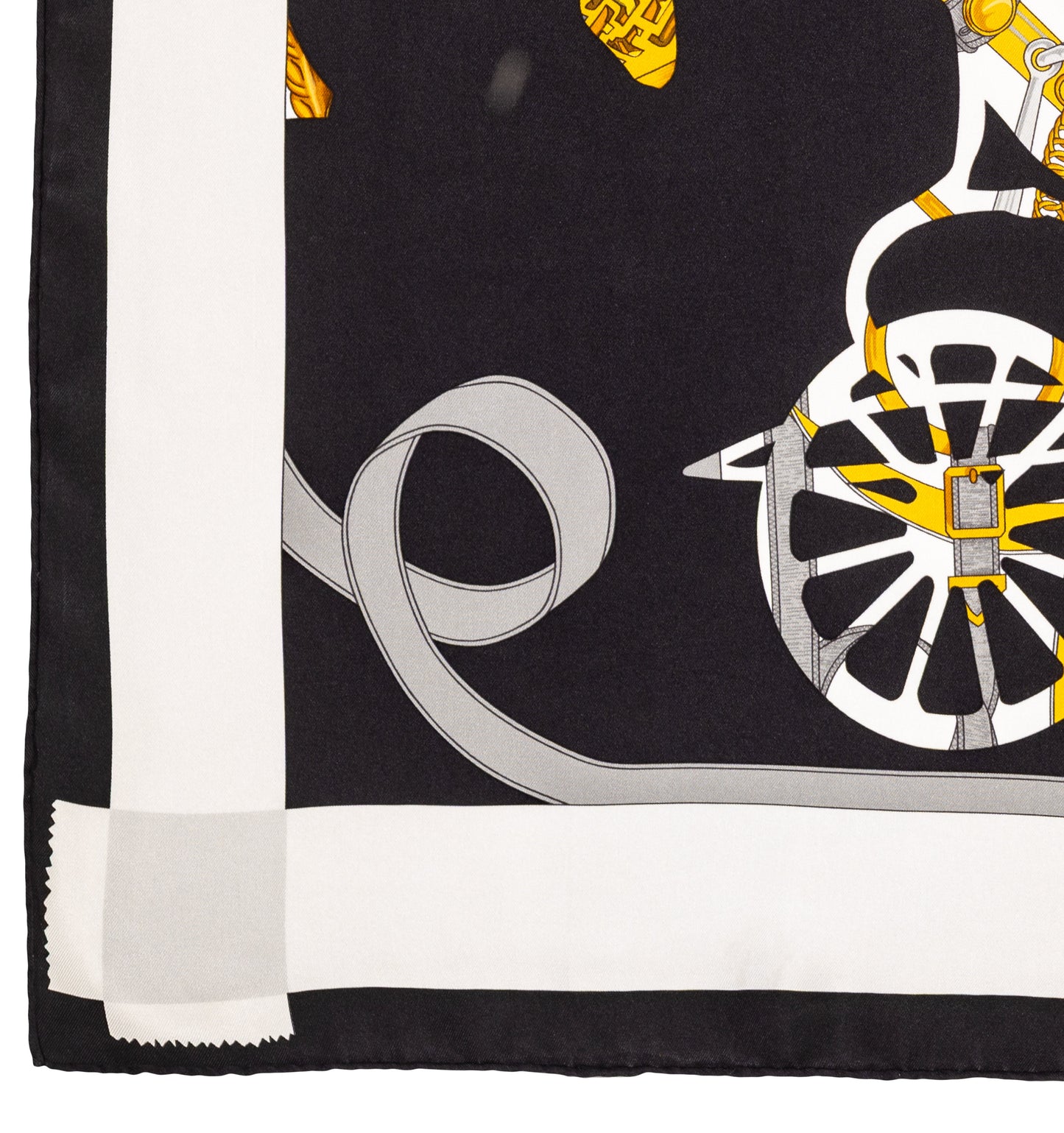 Hermes Scarf 90 Tout En Carré - Noir Ivoire Excellent Condition Care tag