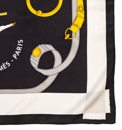 Hermes Scarf 90 Tout En Carré - Noir Ivoire Excellent Condition Care tag